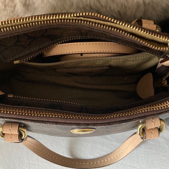 Coach Brown Signature Satchel - Picture 5 of 8